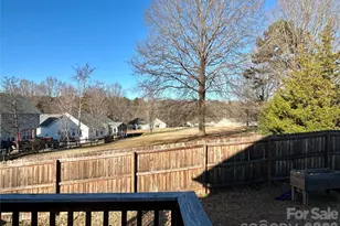 518 Becknell St, Fort Mill, SC 29715 - Photo 2