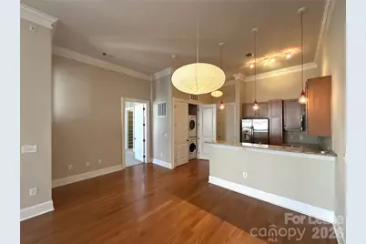 2810 Selwyn Avenue #425, Charlotte, NC 28209 - Photo 8