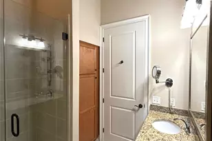 2810 Selwyn Ave, Charlotte, NC 28209 - Photo 12