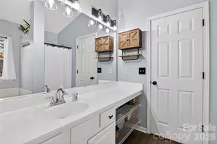 8704 Laurel Run Dr, Charlotte, NC 28269 - Photo 34