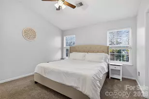 8704 Laurel Run Dr, Charlotte, NC 28269 - Photo 30