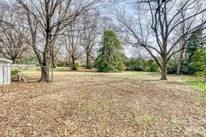 639 E Iredell Avenue, Mooresville, NC 28115 - Photo 26