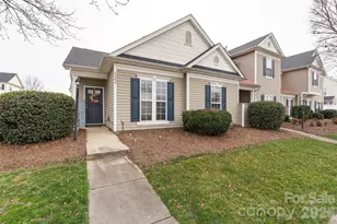 4063 Ctr Pl Dr, Harrisburg, NC 28075 - Photo 4