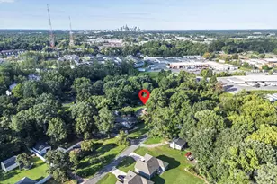 5212 Wales St, Charlotte, NC 28269 - Photo 12