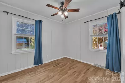 5212 Wales Street, Charlotte, NC 28269 - Photo 24