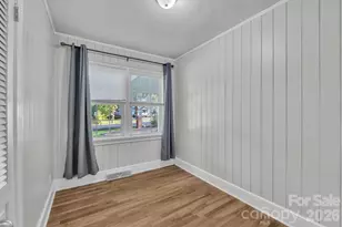 5212 Wales St, Charlotte, NC 28269 - Photo 18