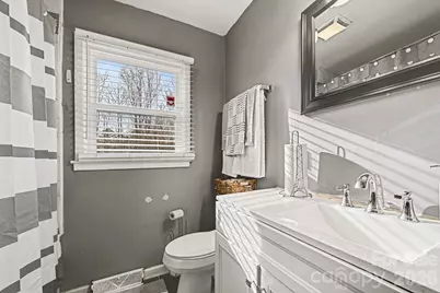 537 Kentbrook Drive, Charlotte, NC 28213 - Photo 12