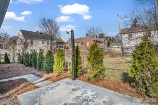 609 Edgewood Ave, Hendersonville, NC 28792 - Photo 28