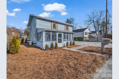 609 Edgewood Avenue, Hendersonville, NC 28792 - Photo 30