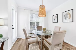 9977 Reindeer Way Ln, Charlotte, NC 28216 - Photo 14