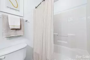 9977 Reindeer Way Ln, Charlotte, NC 28216 - Photo 20