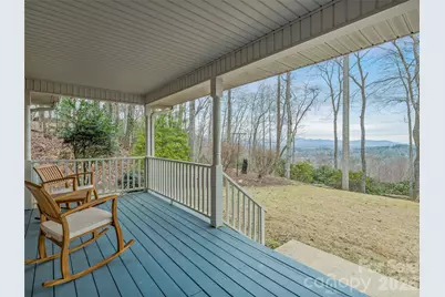 24 Abbey Lane, Hendersonville, NC 28739 - Photo 4