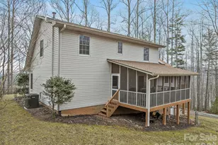 24 Abbey Ln, Hendersonville, NC 28739 - Photo 36