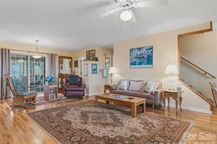 24 Abbey Ln, Hendersonville, NC 28739 - Photo 10