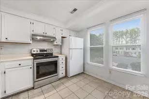 237 Water Oak Dr, Pineville, NC 28134 - Photo 10