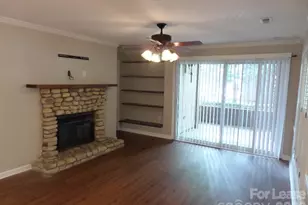 1109 E Morehead St, Charlotte, NC 28204 - Photo 4