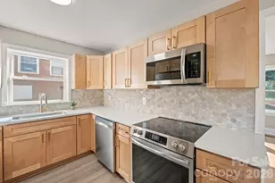 4035 Sheffield Dr, Charlotte, NC 28205 - Photo 14