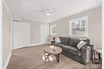 4035 Sheffield Drive, Charlotte, NC 28205 - Photo 8