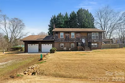 335 Yachtsman Drive, Salisbury, NC 28146 - Photo 2