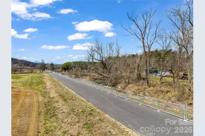 97 Yale Road, Hendersonville, NC 28739 - Photo 44