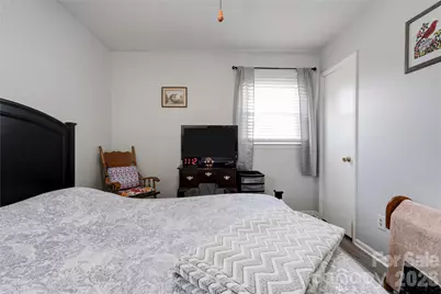 425 Farmview Drive, Gastonia, NC 28056 - Photo 12