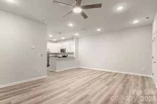 1115 Foundry Dr, Gastonia, NC 28054 - Photo 4