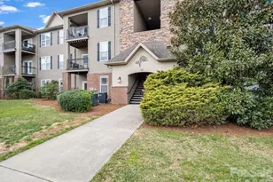 181 Brickton Village Cir, Fletcher, NC 28732 - Photo 1