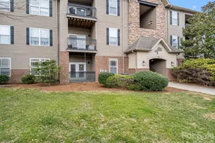 181 Brickton Village Cir, Fletcher, NC 28732 - Photo 8
