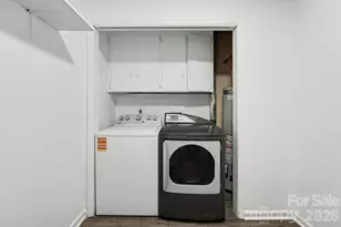 5308 River Falls Dr, Charlotte, NC 28215 - Photo 18