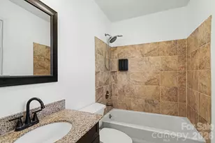 5308 River Falls Dr, Charlotte, NC 28215 - Photo 8