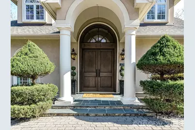 1779 8th Street Drive NW, Hickory, NC 28601 - Photo 2