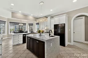 1779 8th St Dr NW, Hickory, NC 28601 - Photo 10