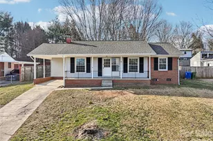 23 Starmount Dr, Asheville, NC 28806 - Photo 2