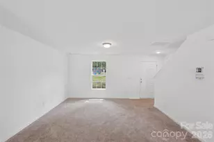 418 Kershaw St, Lancaster, SC 29720 - Photo 2