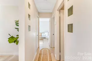 11 Clinton St, Weaverville, NC 28787 - Photo 4