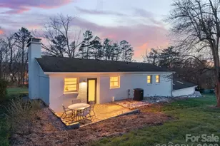 11 Clinton St, Weaverville, NC 28787 - Photo 32