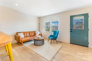 11 Clinton St, Weaverville, NC 28787 - Photo 6