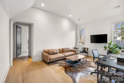 1400 Heather Lane, Charlotte, NC 28209 - Photo 32