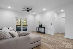 1141 & 1143 12th Street Dr SW, Hickory, NC 28602 - Photo 4