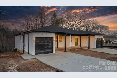 1141 & 1143 12th Street Drive SW, Hickory, NC 28602 - Photo 2