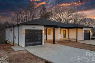 1141 & 1143 12th Street Dr SW, Hickory, NC 28602 - Photo 2