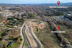 4 S Martha Kate Dr, Hendersonville, NC 28792 - Photo 8