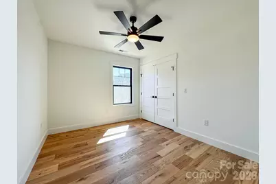 4 S Martha Kate Drive, Hendersonville, NC 28792 - Photo 10