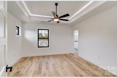4 S Martha Kate Drive, Hendersonville, NC 28792 - Photo 10