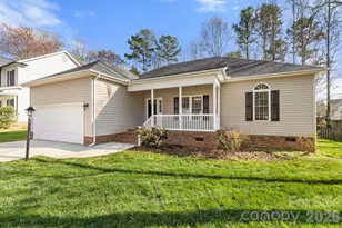 315 Chelveston Ct, Rock Hill, SC 29732 - Photo 2