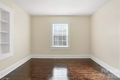 358 N Cleghorn Street, Rutherfordton, NC 28139 - Photo 10
