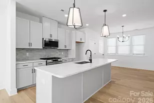 4043 Bass River Pkwy, Charlotte, NC 28217 - Photo 16