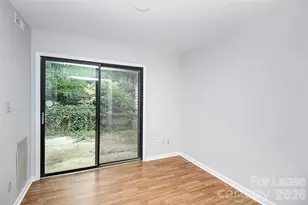 10913 Carmel Crossing Rd, Charlotte, NC 28226 - Photo 4