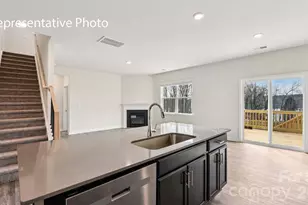 5616 Pamplona Wy, Charlotte, NC 28214 - Photo 10