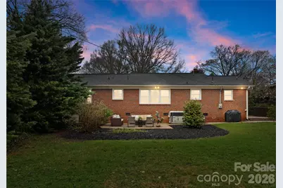 830 Faircrest Drive, Charlotte, NC 28210 - Photo 24